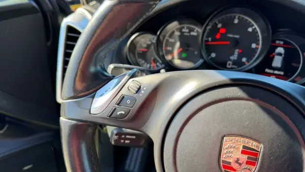 Porsche Cayenne Tiptronic 25