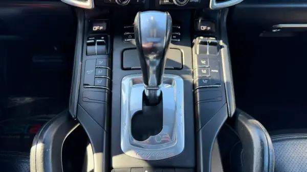 Porsche Cayenne Tiptronic 38