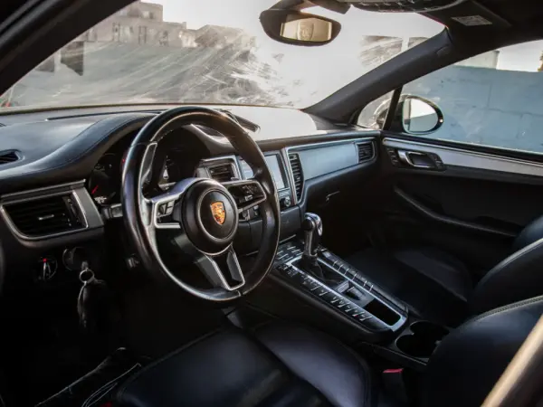 Porsche Macan S 17