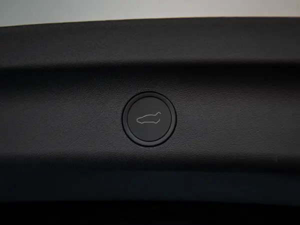 Tesla Model Y Long Range Tração Integral 9