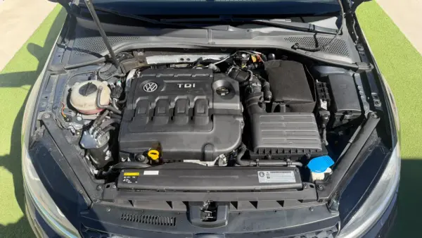 Volkswagen Golf 2.0 TDi GTD 53