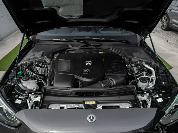 Mercedes-Benz C 300 e T 9G-TRONIC AMG Line 47