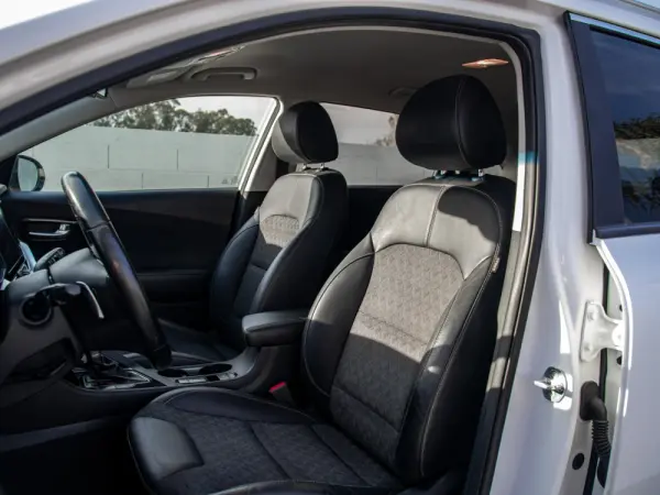 Kia Niro 1.6 GDi HEV Tech 16