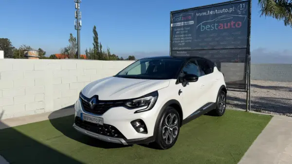 Renault Captur 1.0 TCe Intens 2