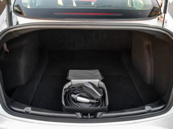 Tesla Model 3 Performance Dual Motor AWD 9