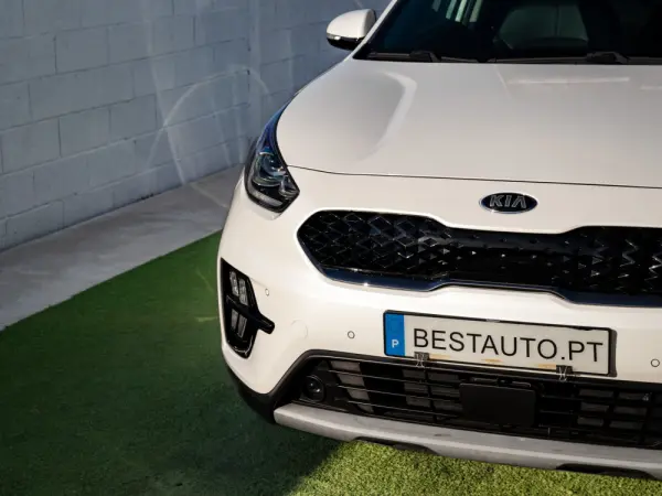 Kia Niro 1.6 GDi HEV Tech 12