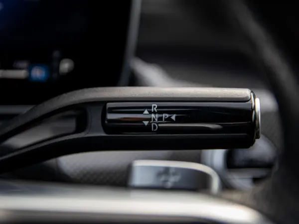 Mercedes-Benz C 300 e T 9G-TRONIC AMG Line 24