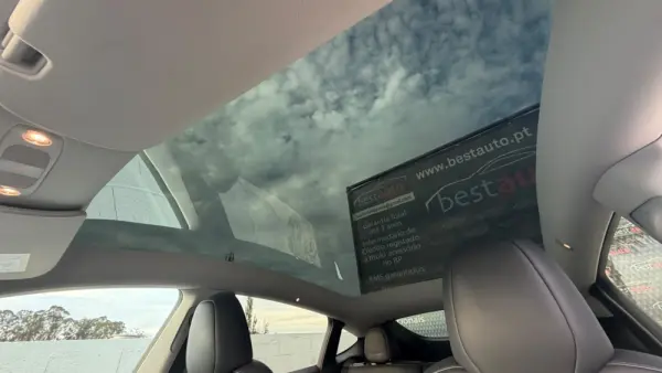 Tesla Model Y Tração Traseira 40