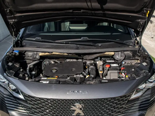 Peugeot 3008 1.5 BlueHDi GT EAT8 36