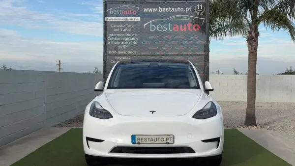 Tesla Model Y Tração Traseira 1