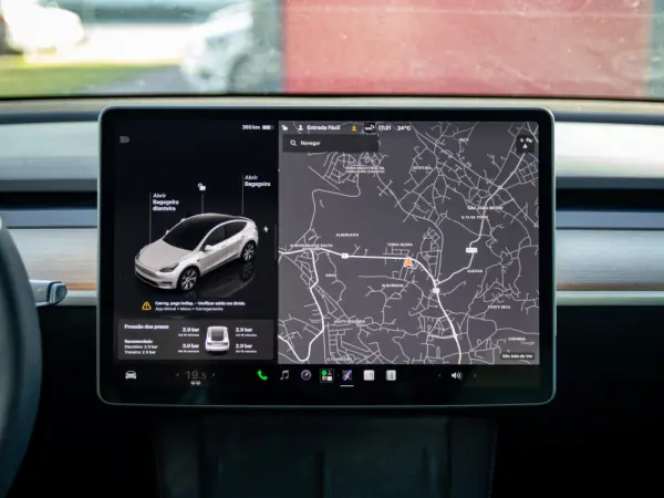 Tesla Model Y Long Range Tração Integral 27