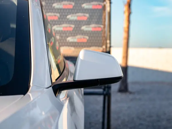 Tesla Model 3 Performance Dual Motor AWD 17