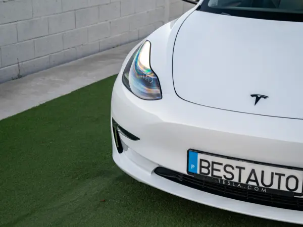 Tesla Model 3 Performance Dual Motor AWD 15