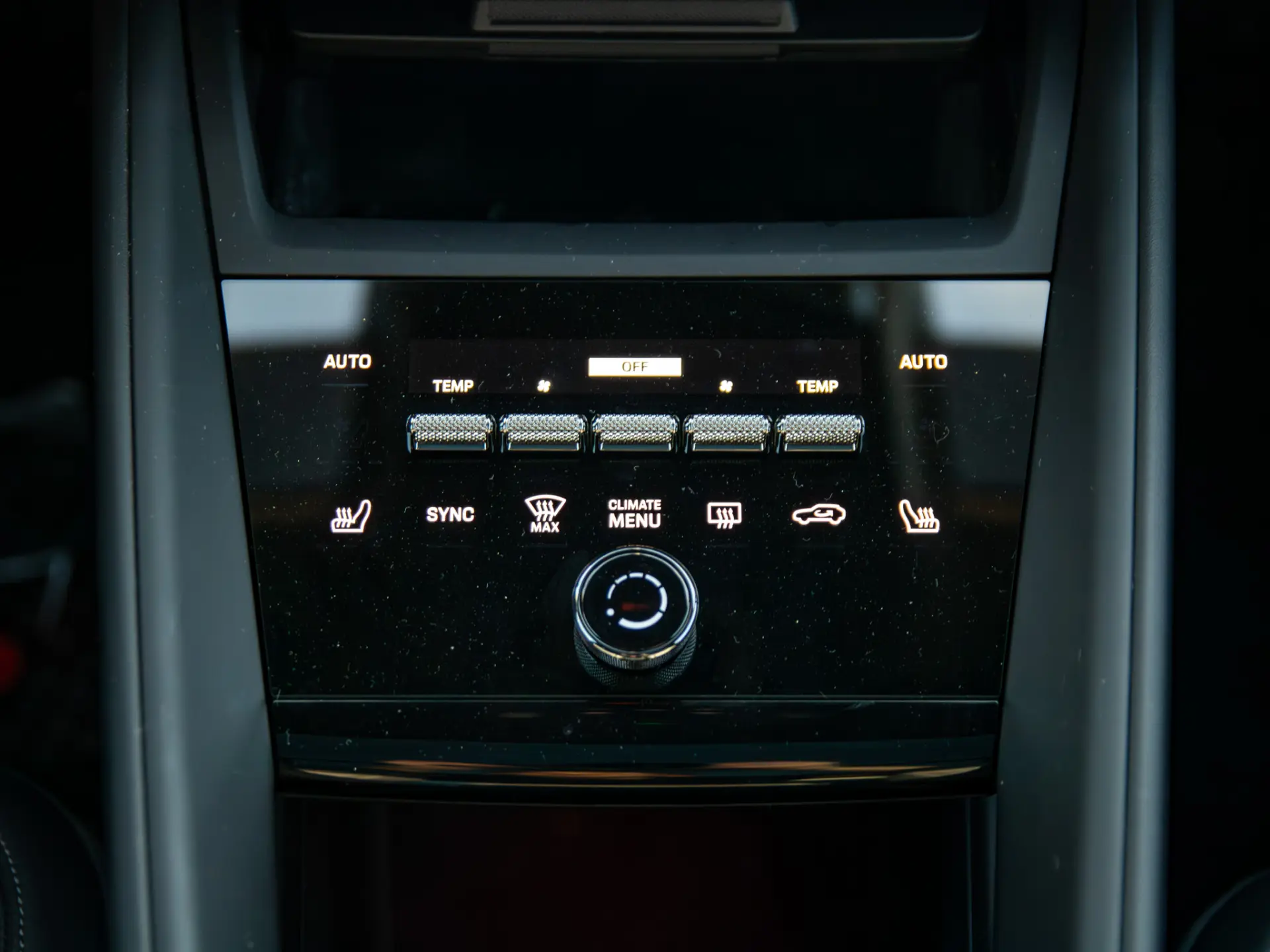 Porsche Macan Electric 4S 30