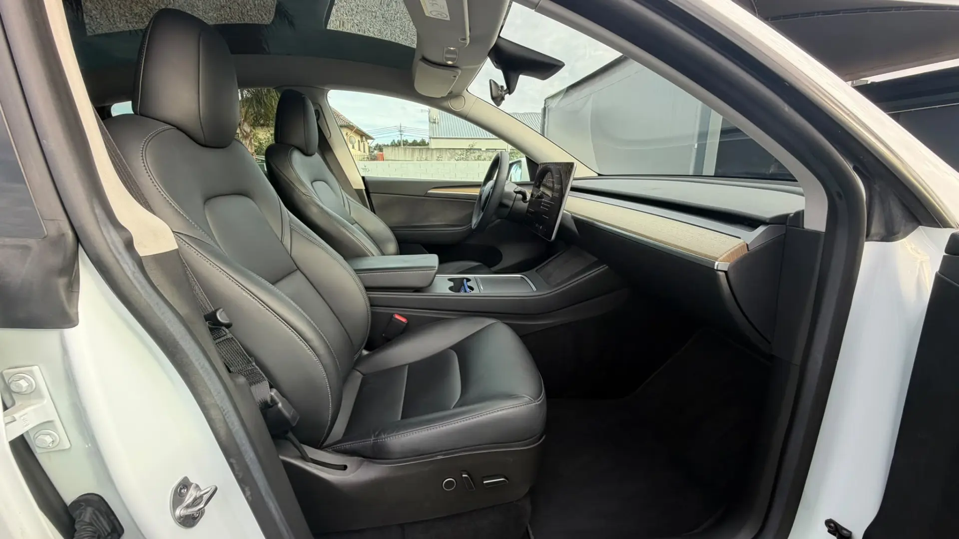 Tesla Model Y Tração Traseira 22