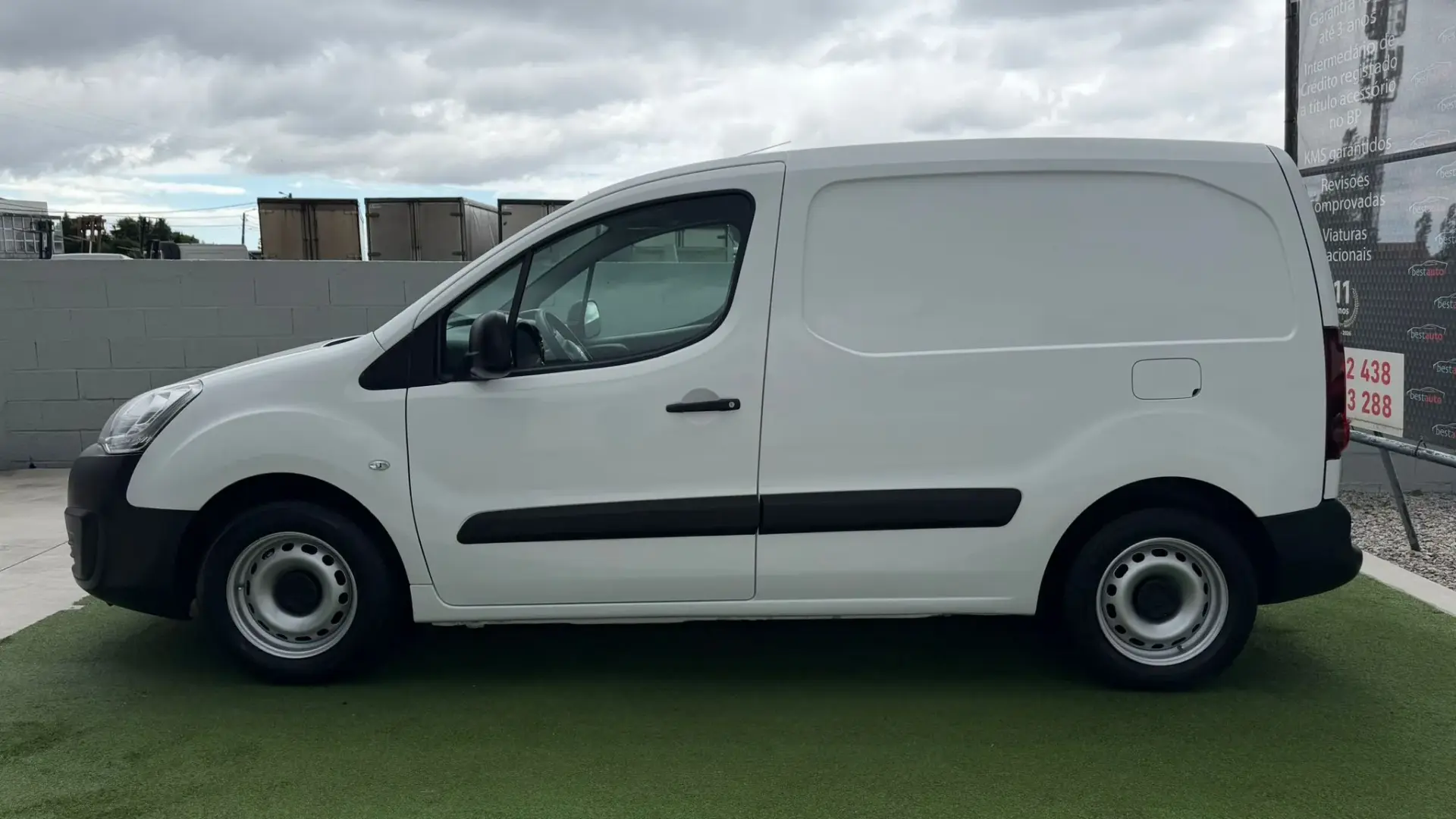 Citroen Berlingo 1.6 BlueHDi L1 3L 11