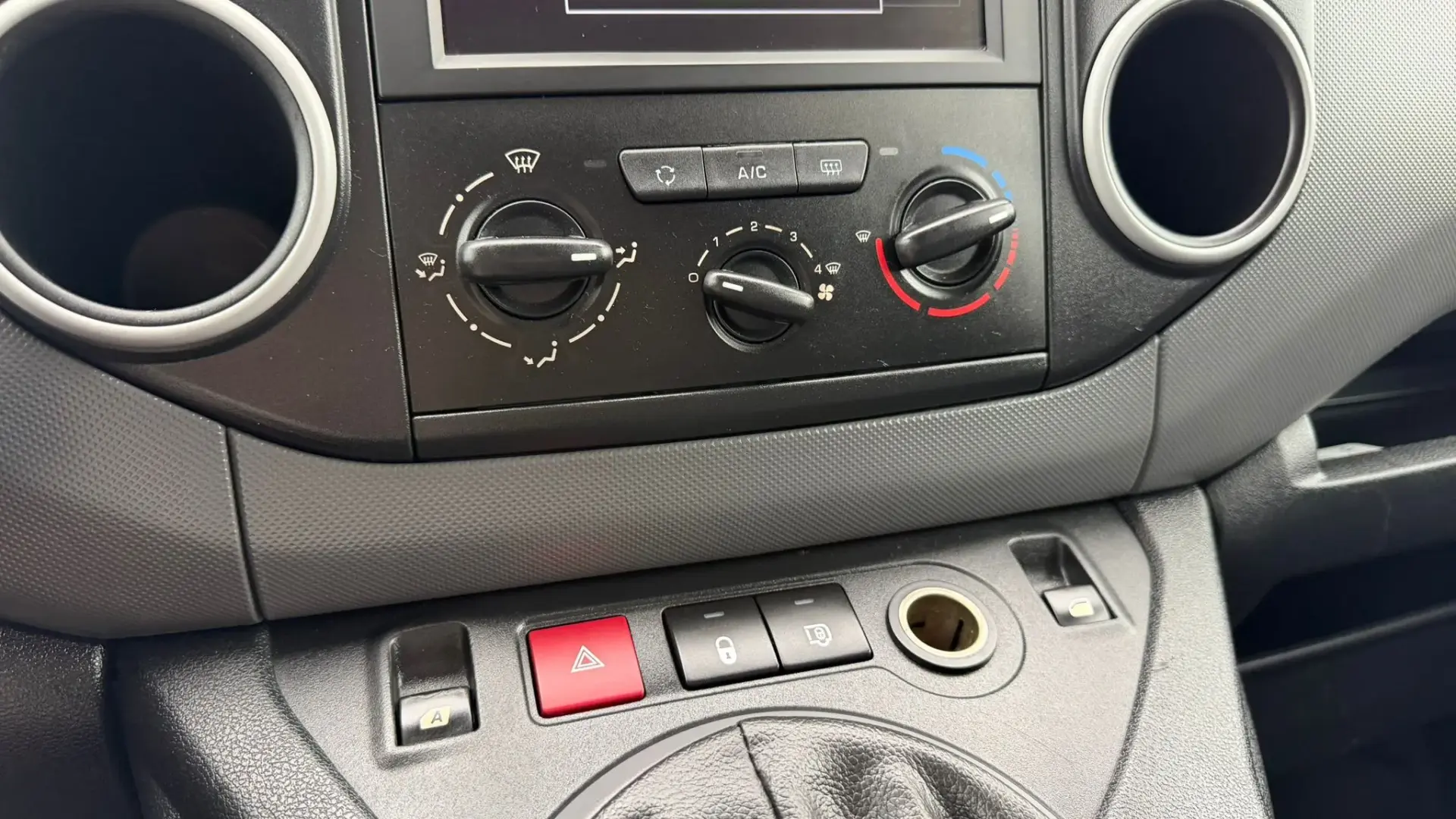 Citroen Berlingo 1.6 BlueHDi L1 3L 29