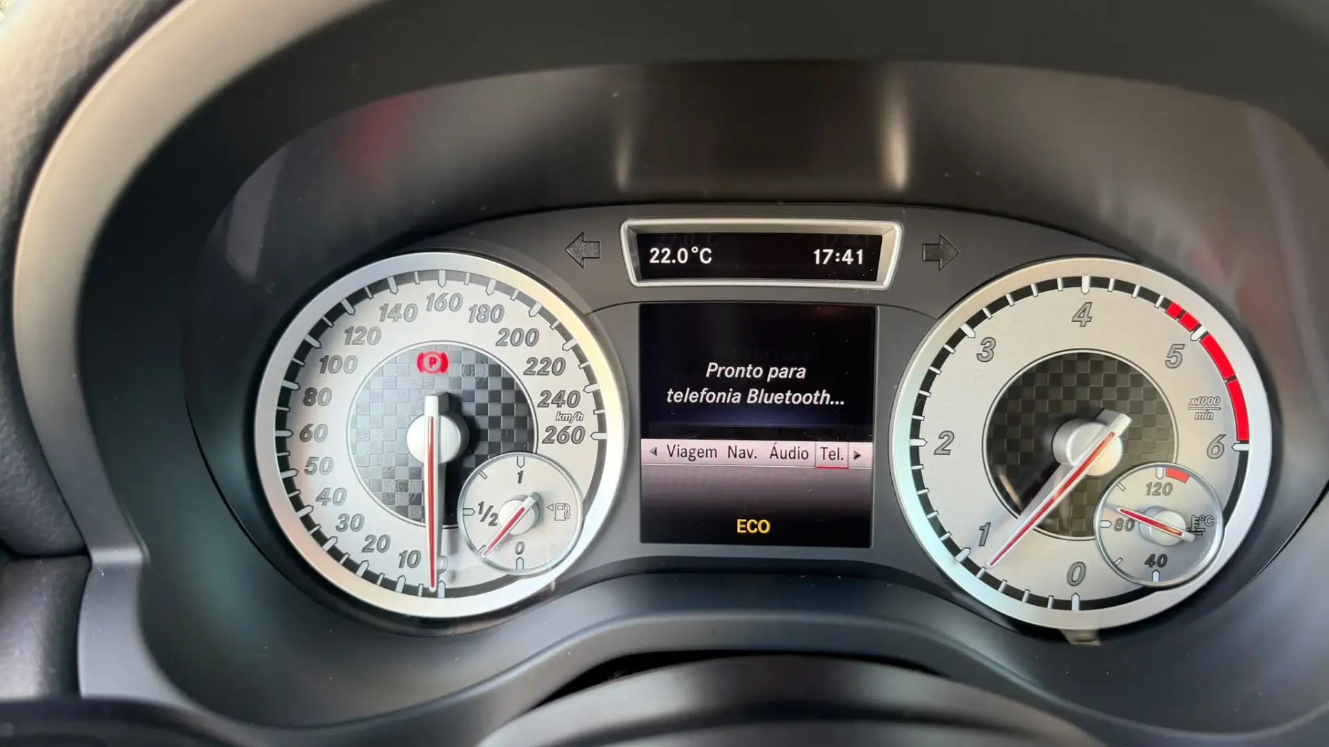 Mercedes-Benz A 180 d Urban 24