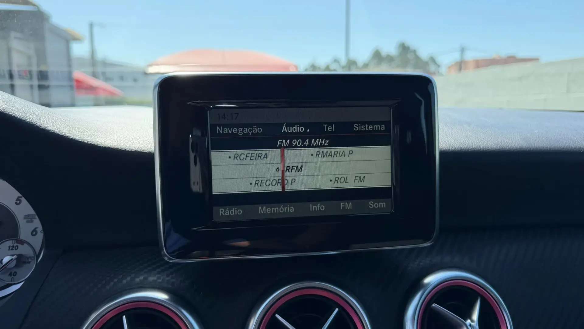 Mercedes-Benz A 200 CDi BlueEfficiency AMG Line 30