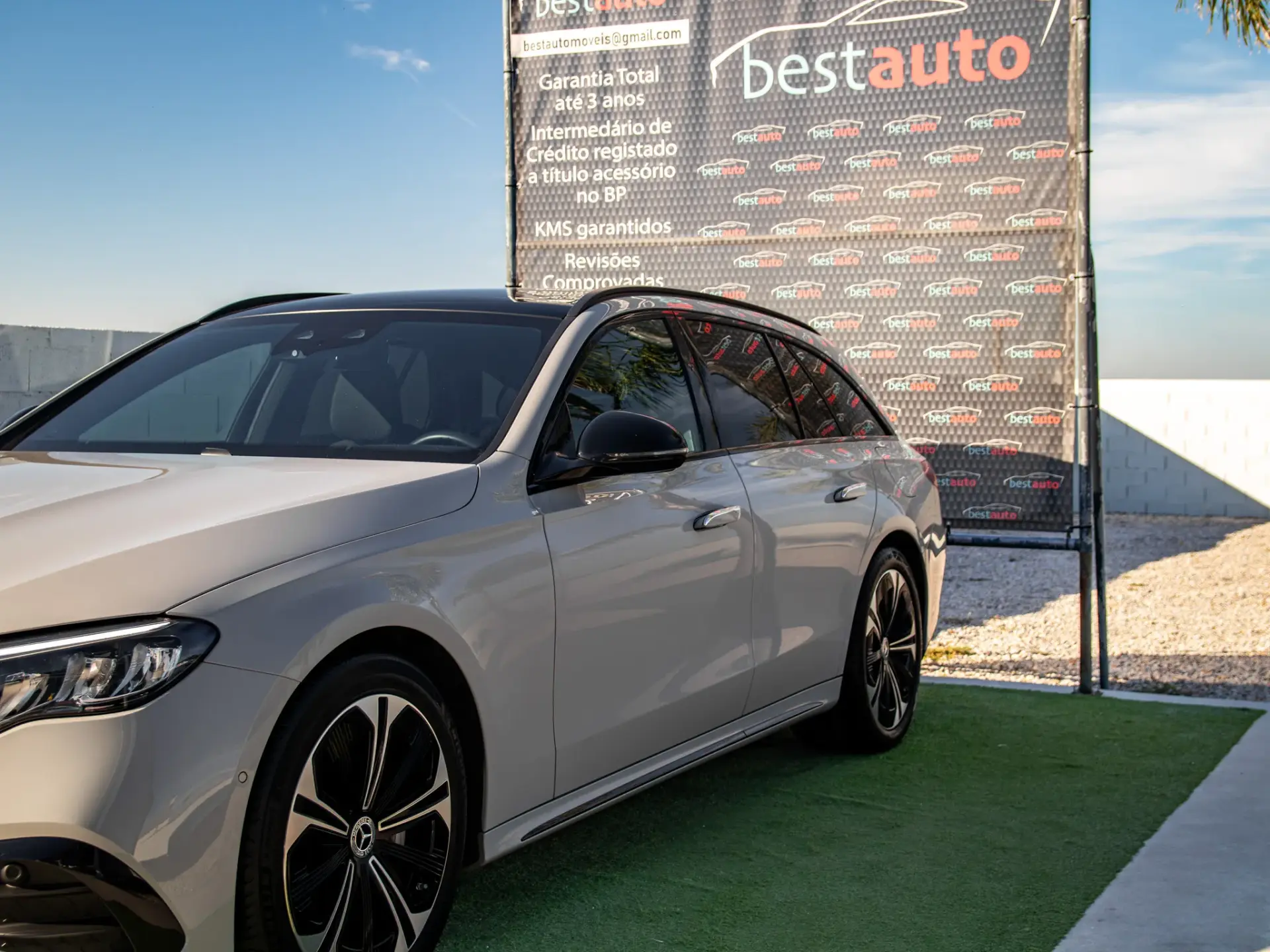 Mercedes-Benz E 300 de 3