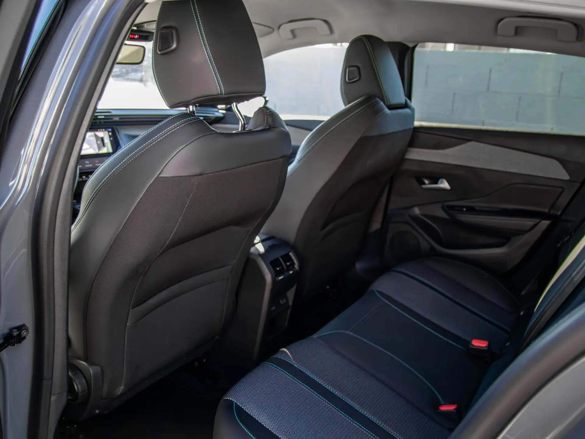 Peugeot 308 1.5 BlueHDi Allure Pack EAT8 17