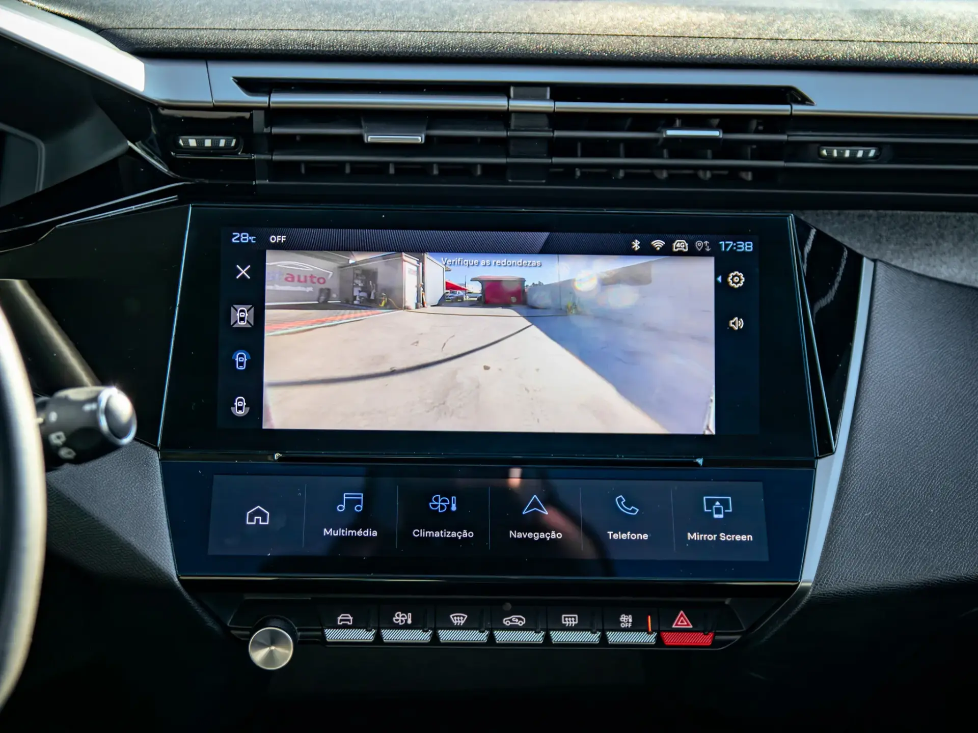 Peugeot 308 1.5 BlueHDi Allure Pack EAT8 26