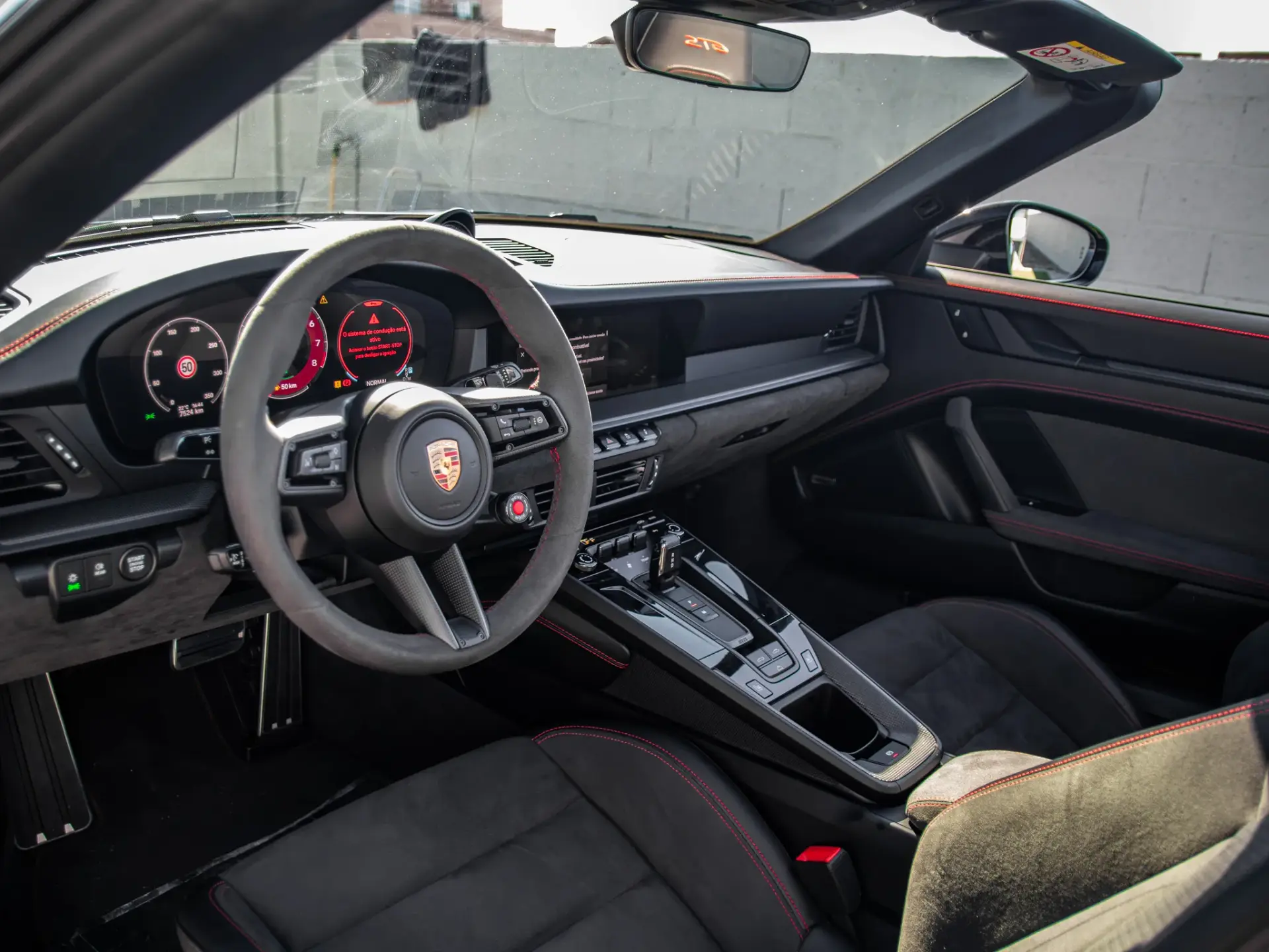 Porsche 911 (992) Carrera GTS 21