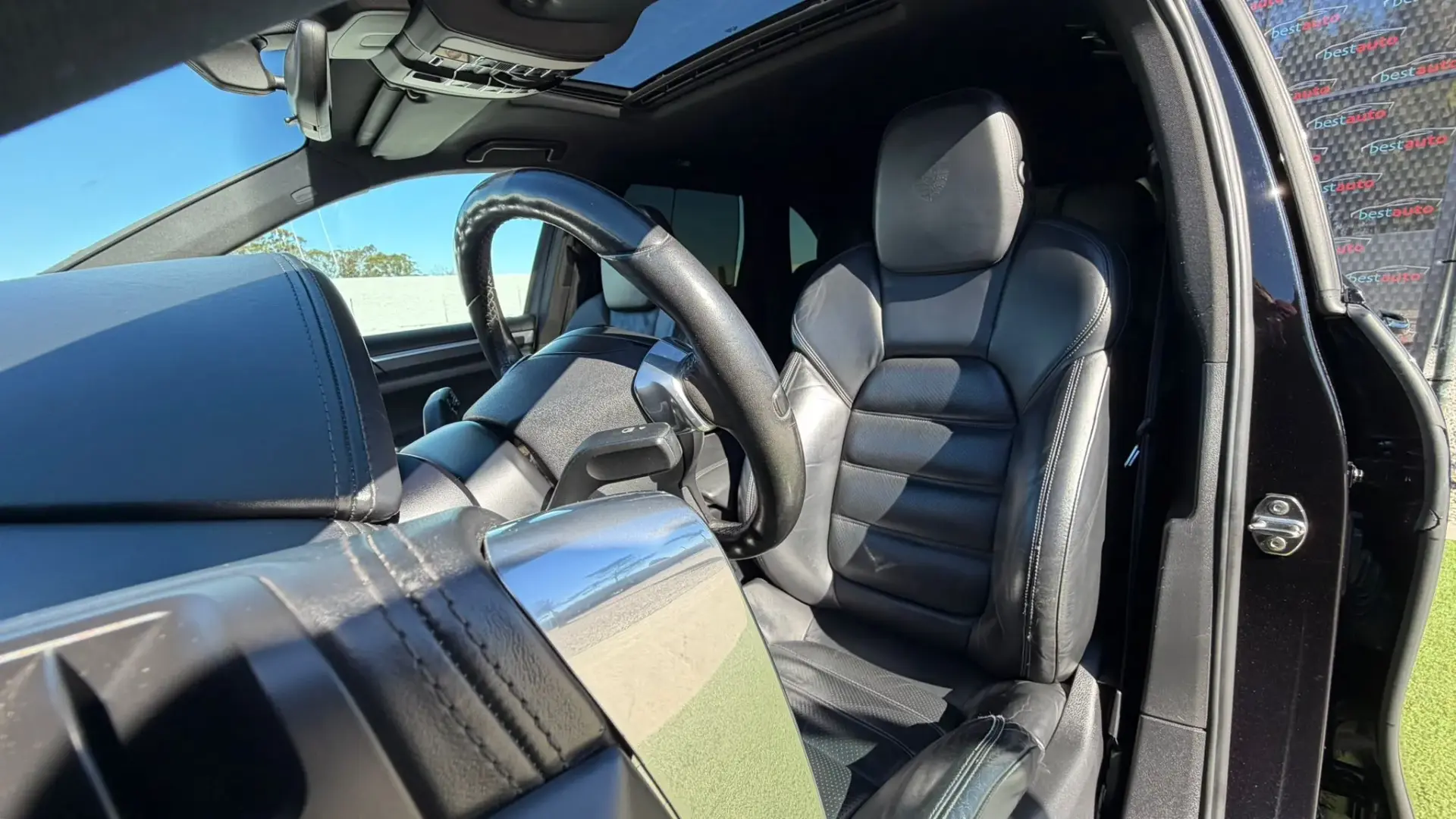Porsche Cayenne Tiptronic 16