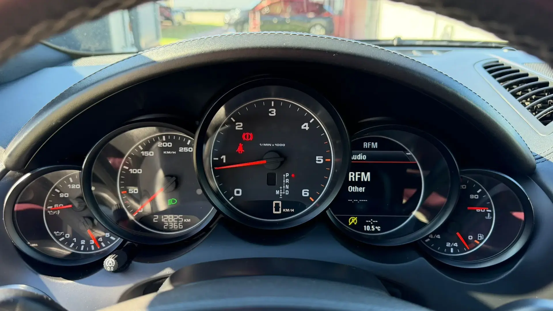 Porsche Cayenne Tiptronic 28