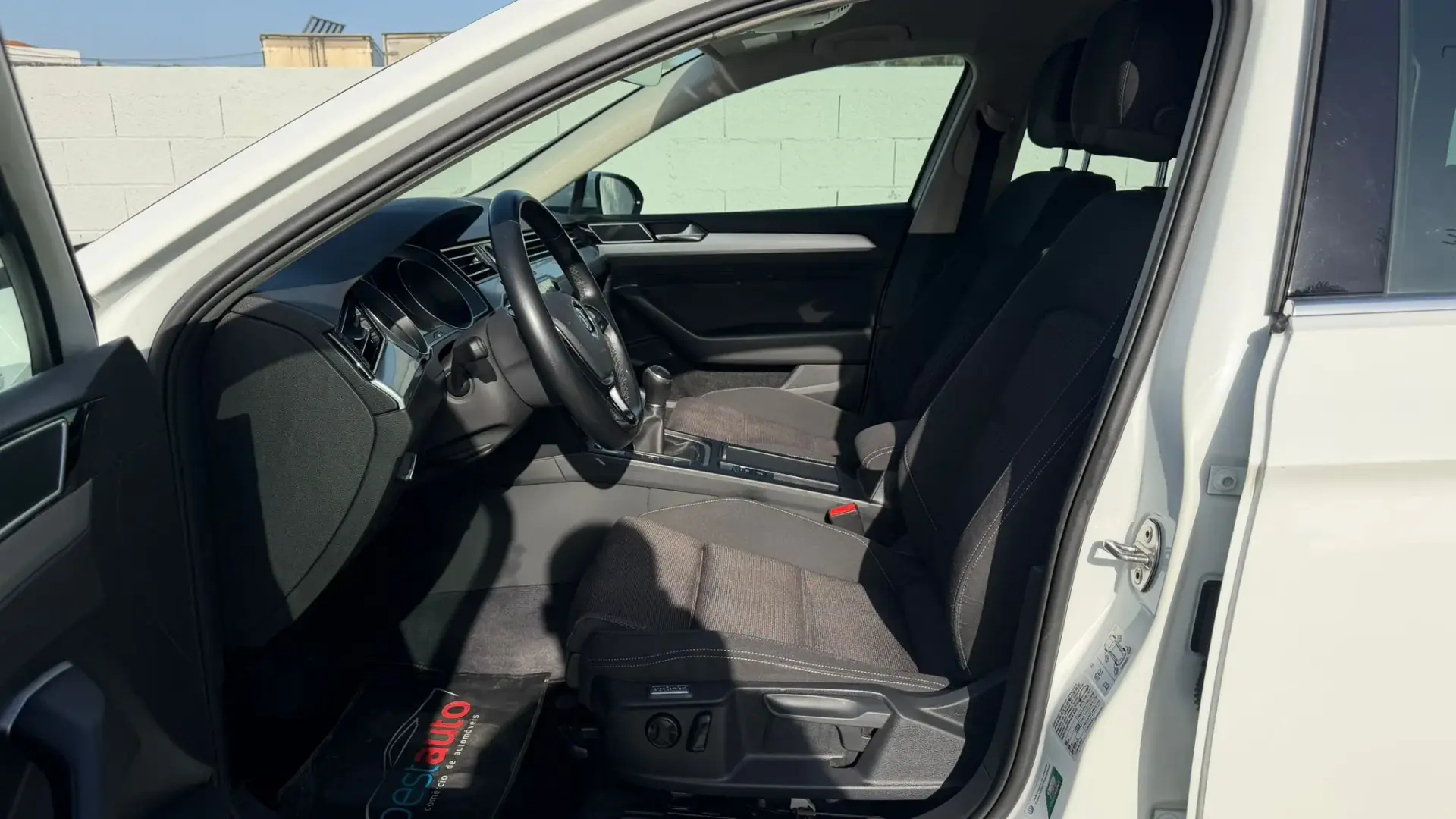 Volkswagen Passat Variant 1.6 TDI Highline 16