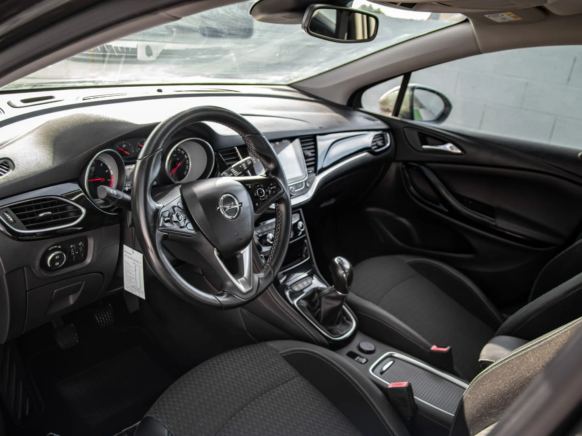 Opel Astra 1.0 Innovation S/S 14