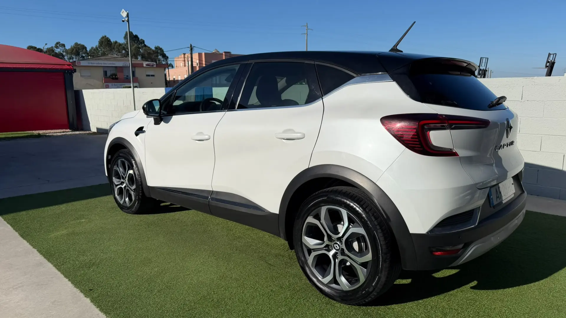 Renault Captur 1.0 TCe Intens 10