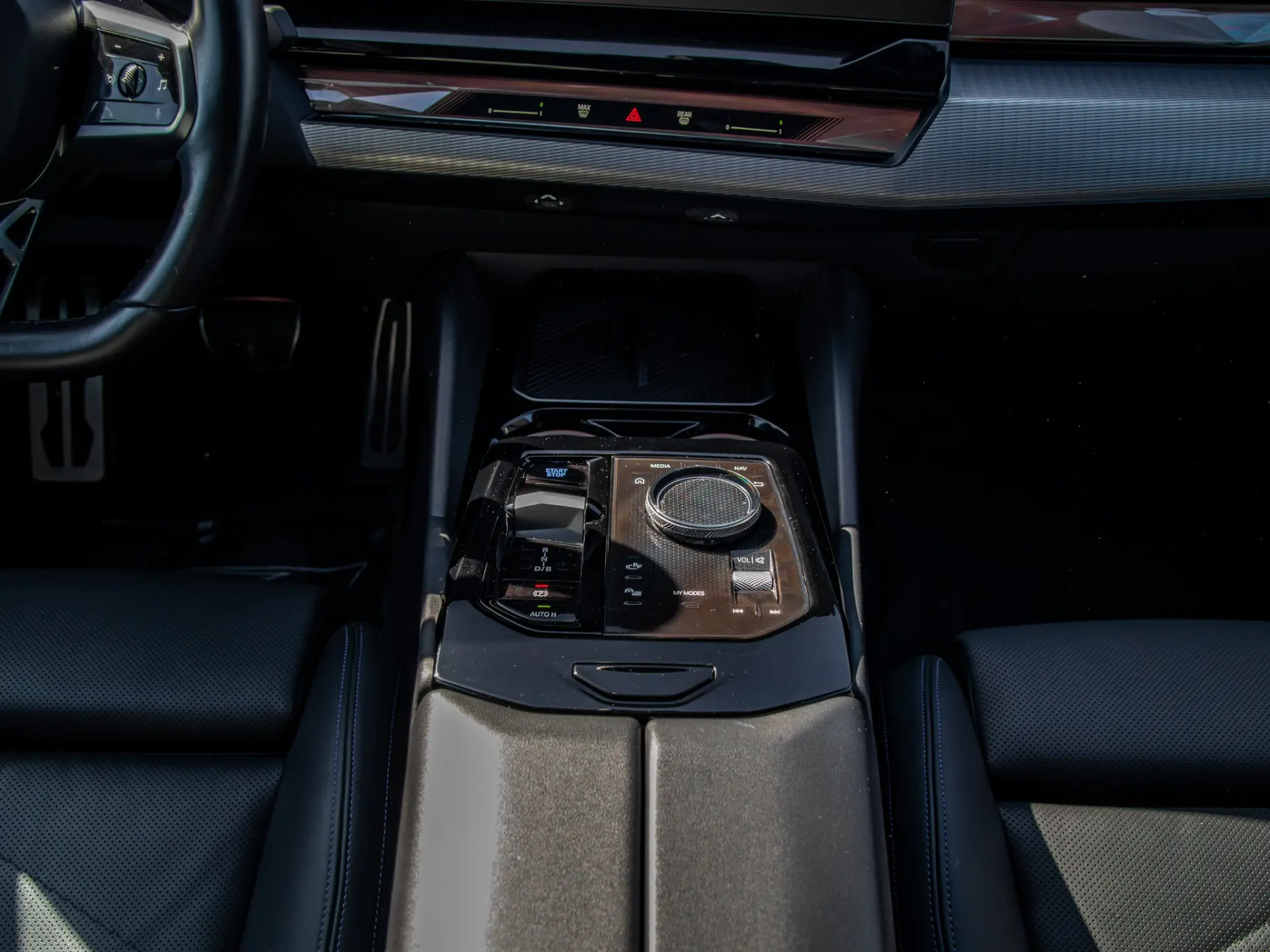 BMW i5 eDrive40 Pack Desportivo M 29