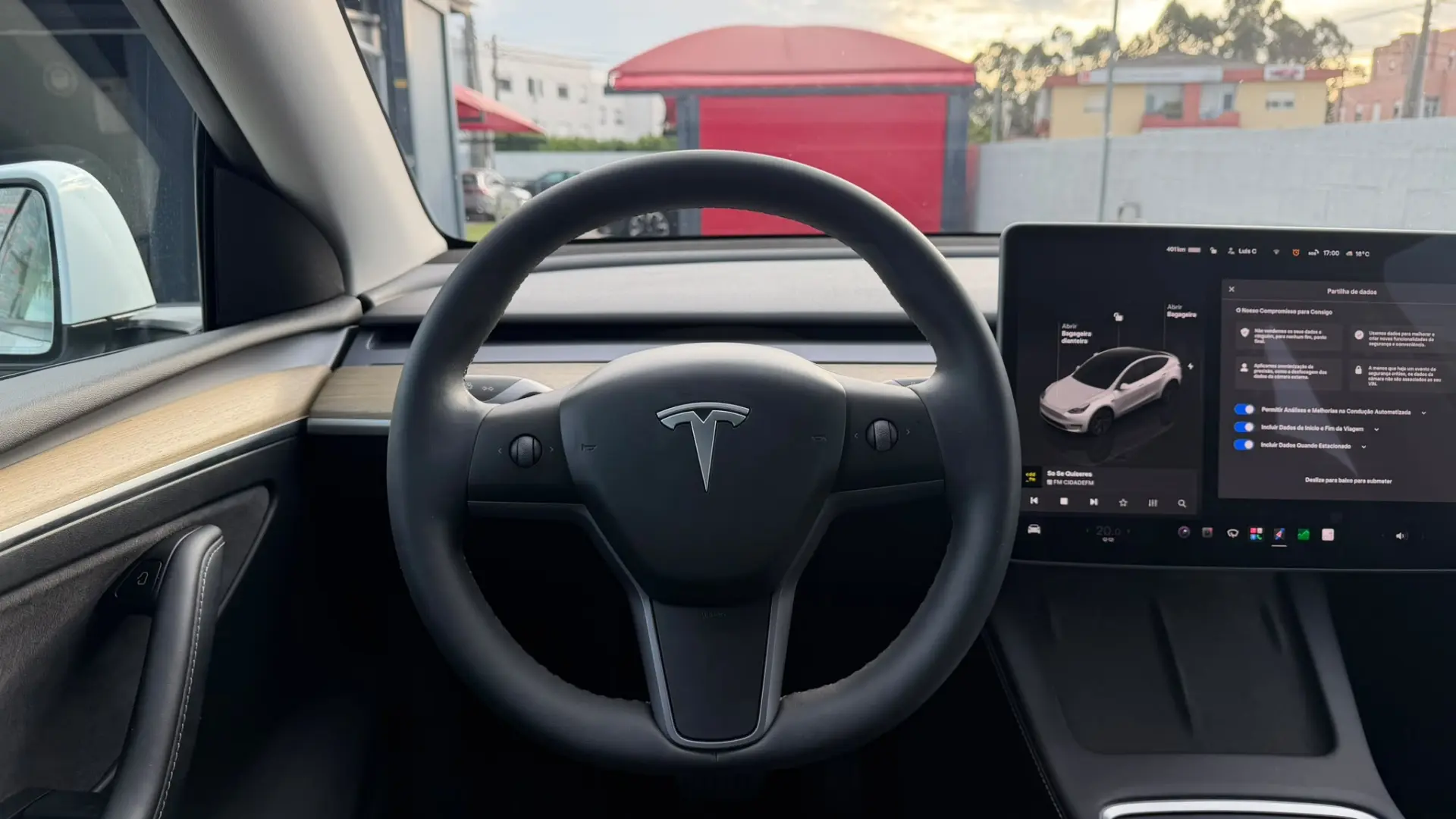 Tesla Model Y Tração Traseira 27