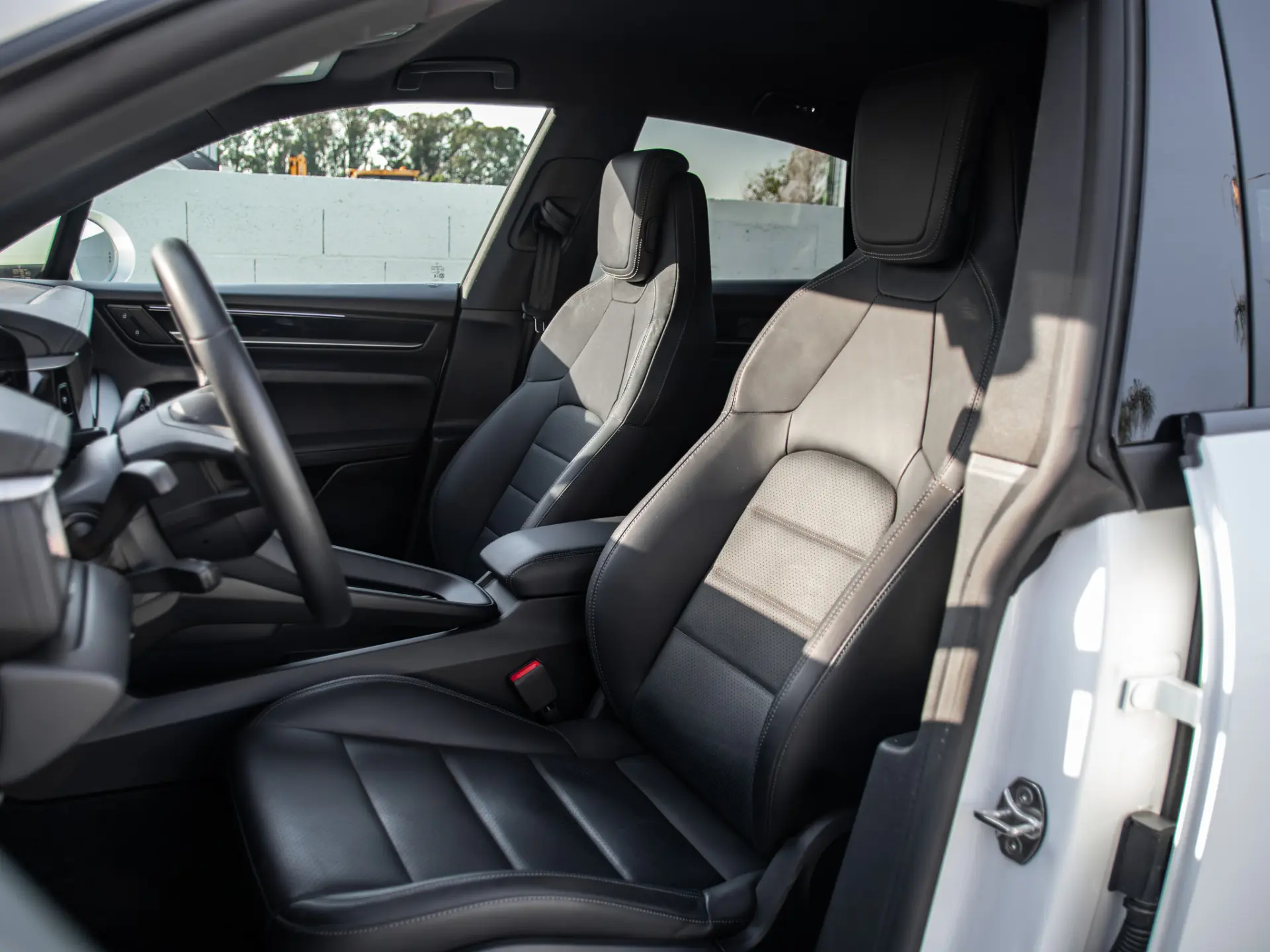 Porsche Macan Electric 21