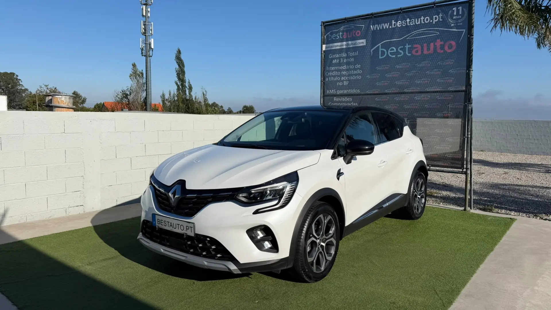 Renault Captur 1.0 TCe Intens 2
