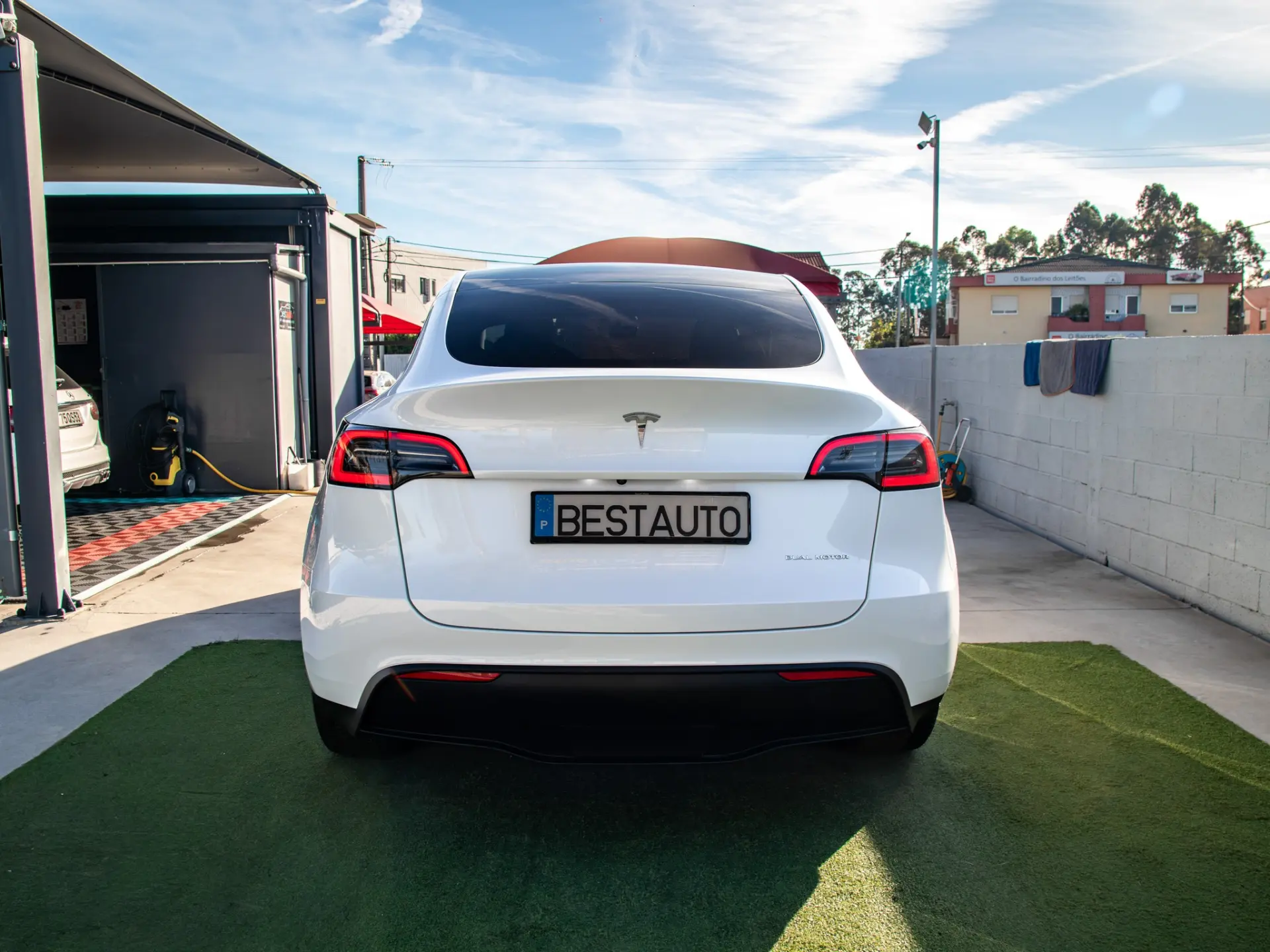 Tesla Model Y Long Range Tração Integral 7