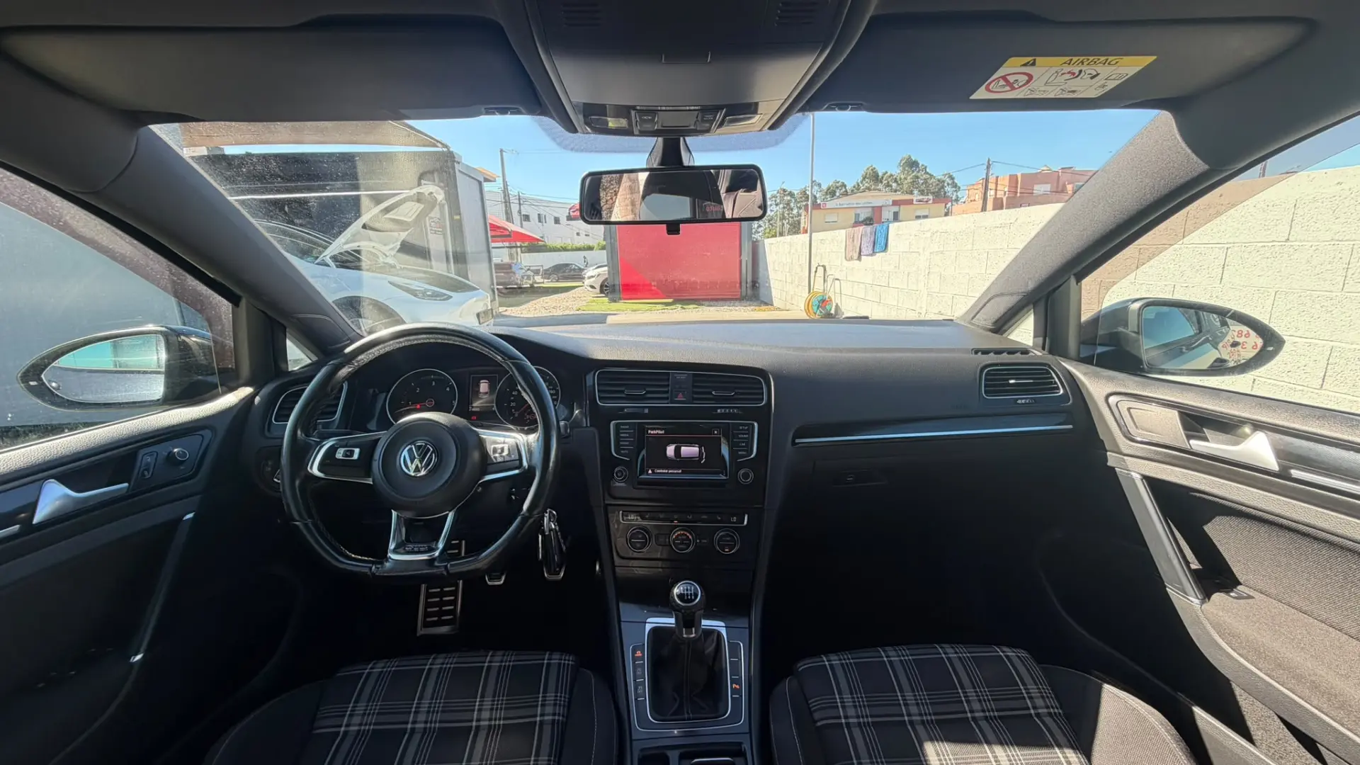 Volkswagen Golf 2.0 TDi GTD 18
