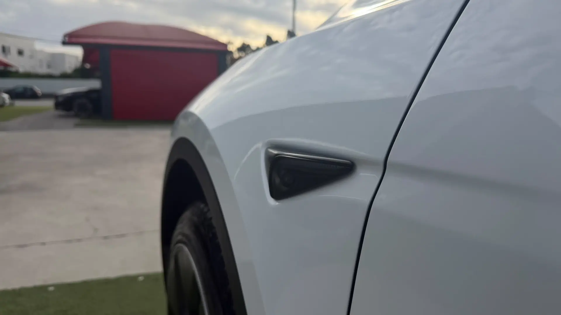 Tesla Model Y Tração Traseira 18