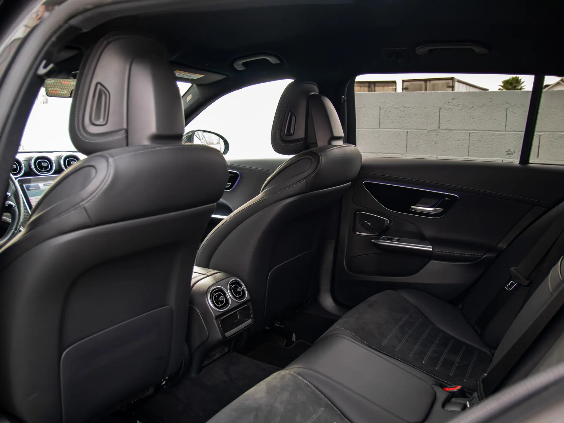 Mercedes-Benz C 300 e T 9G-TRONIC AMG Line 20