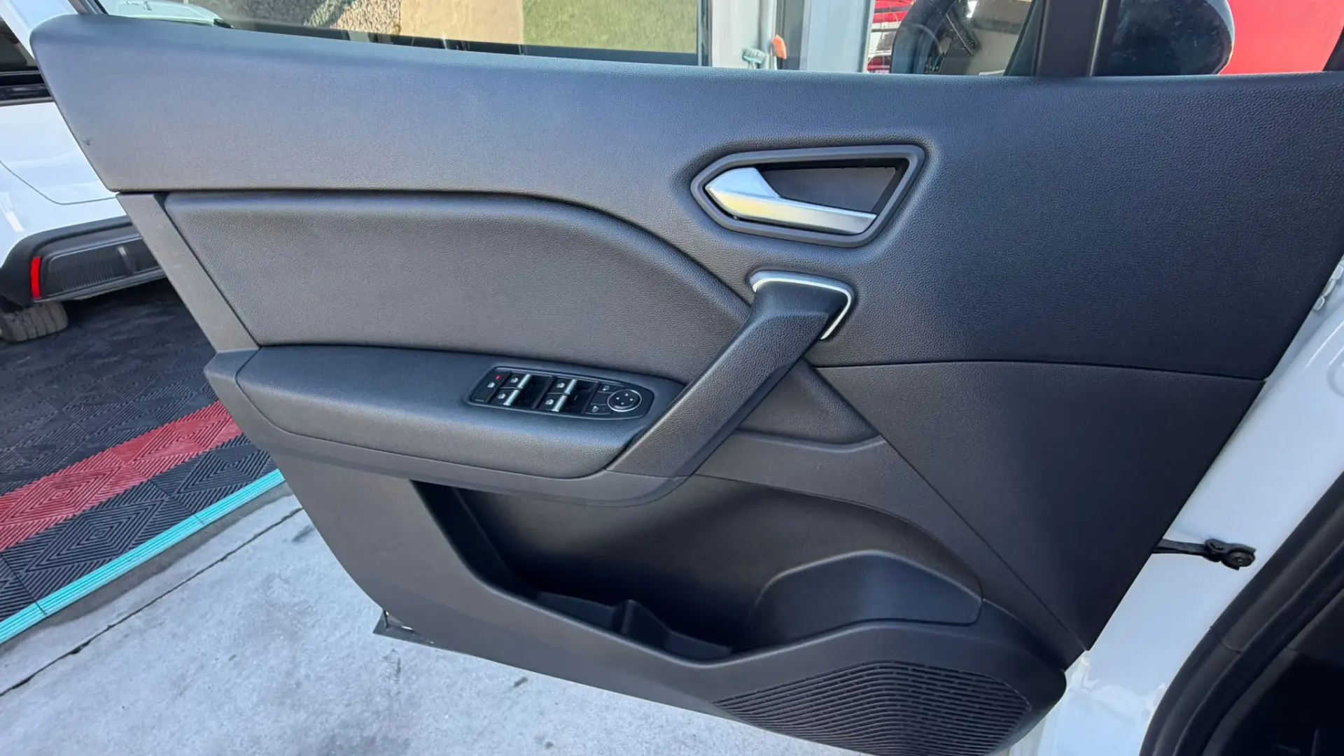 Renault Captur 1.0 TCe Intens 43