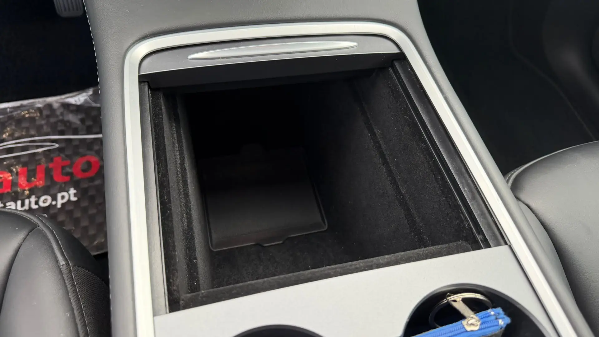 Tesla Model Y Tração Traseira 38