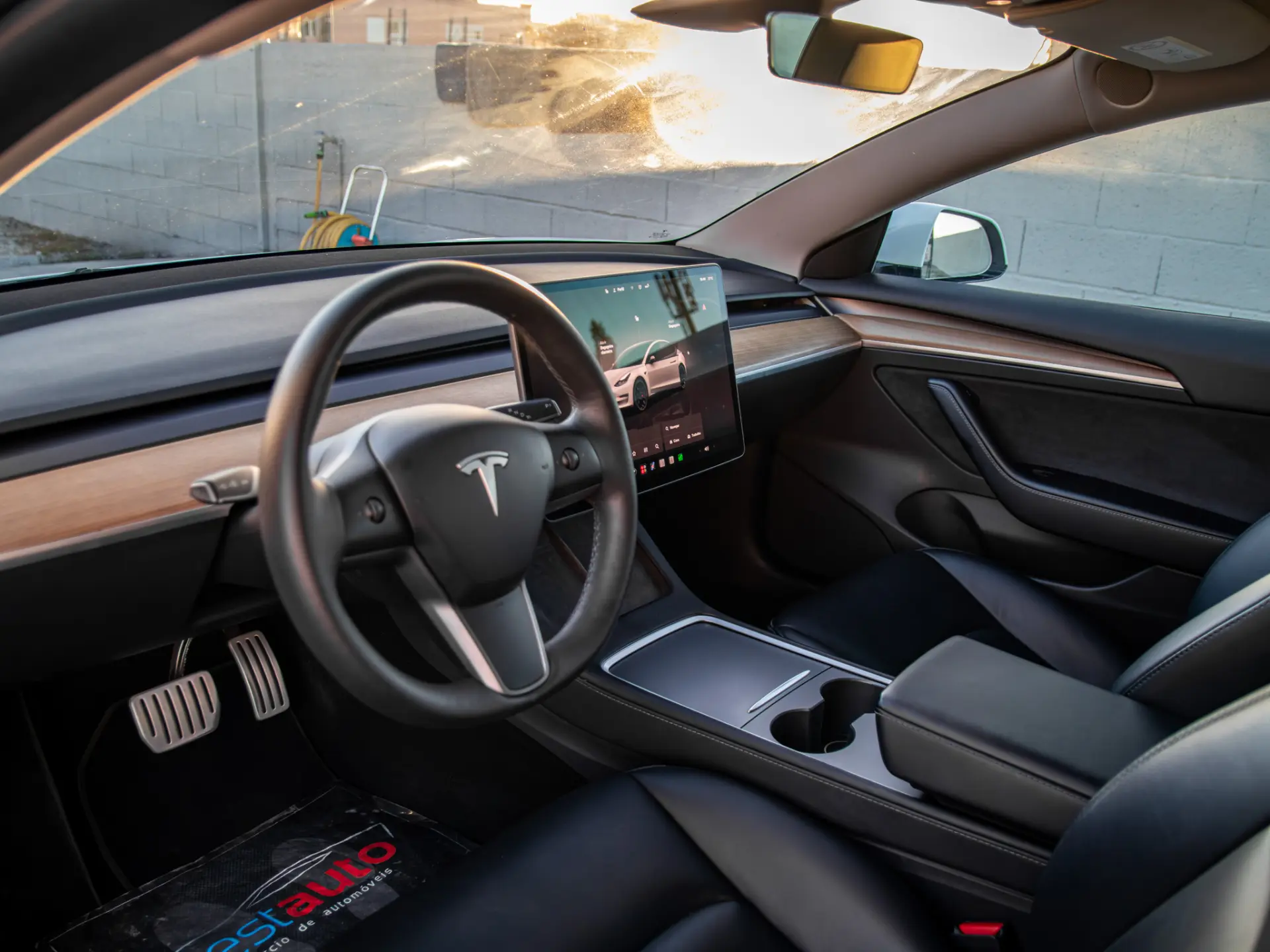 Tesla Model 3 Performance Dual Motor AWD 18
