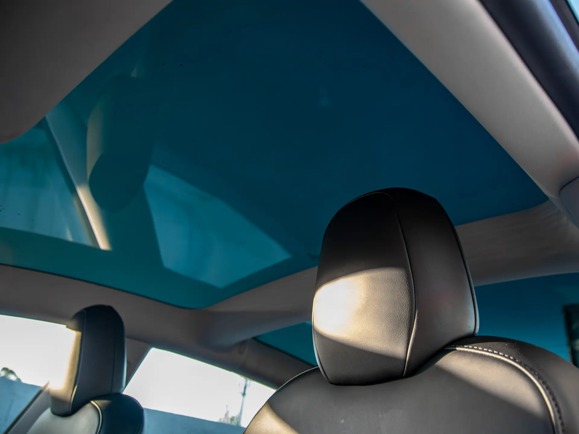Tesla Model 3 Performance Dual Motor AWD 33