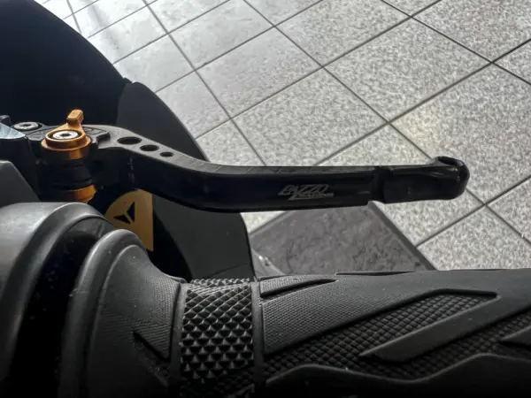 Suzuki GSX-R 1000 11