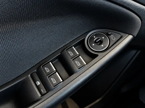 Ford Focus 1.0 EcoBoost ST-Line 15