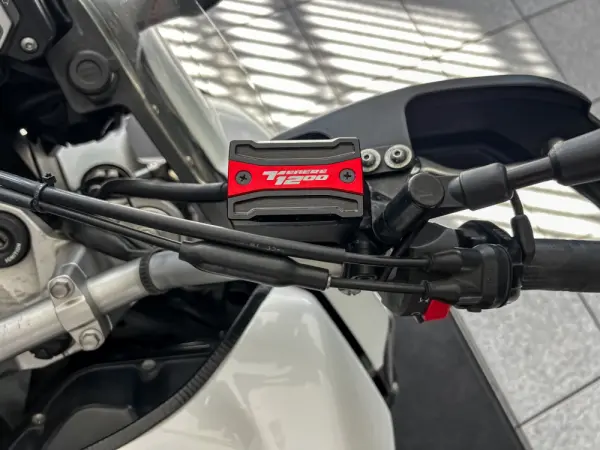 Yamaha XT1200Z Super Tenere 13