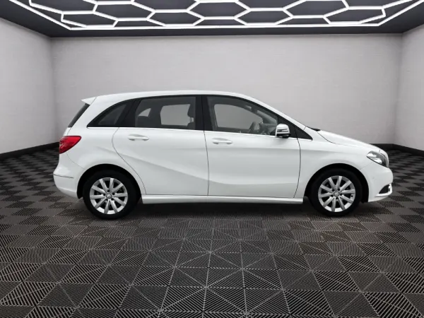 Mercedes-Benz B 180 CDi BlueEfficiency Aut. 8