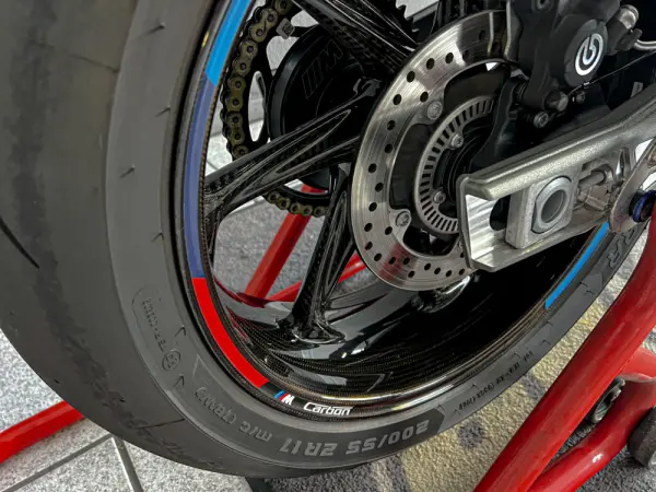 BMW S 1000 RR Pack M 2025 10