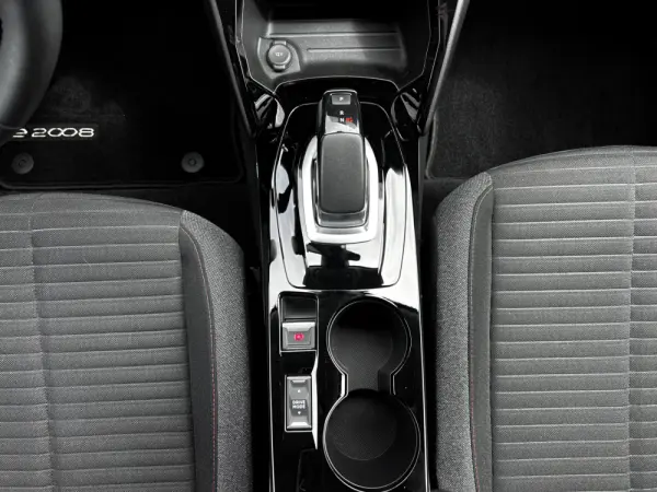 Peugeot e-2008 50 kWh Active Pack 18